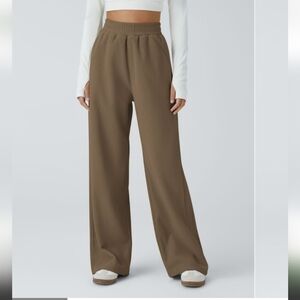 Halara Women's Chestnut Brown Wide-Leg Pants Corduroy